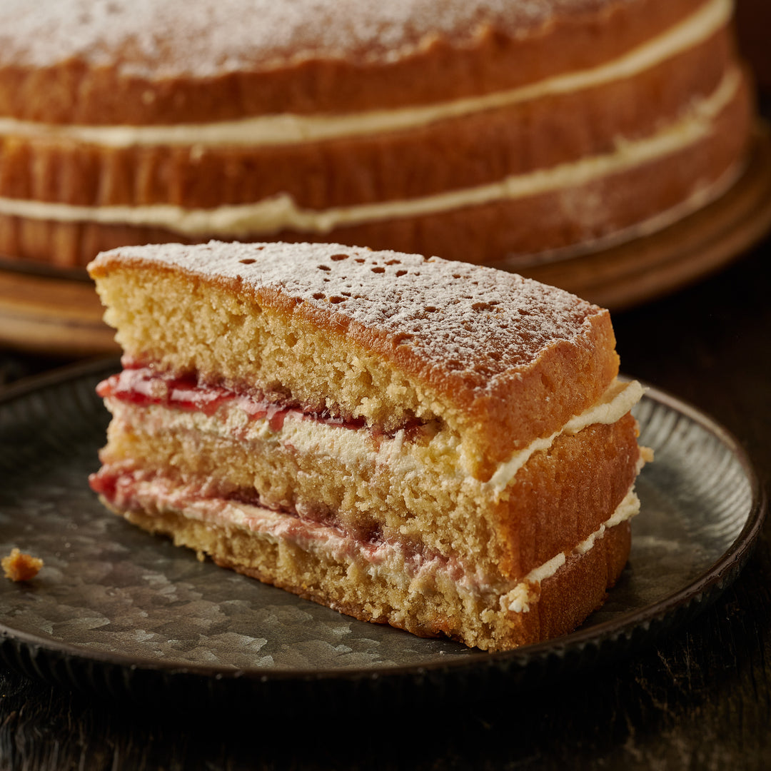 Victoria Sponge Cake (Vegan)
