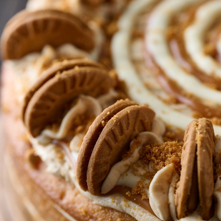 BISCOFF, CARAMEL & WHITE CHOCOLATE CAKE