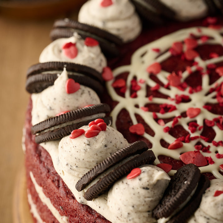 Red Velvet & Oreo Cake