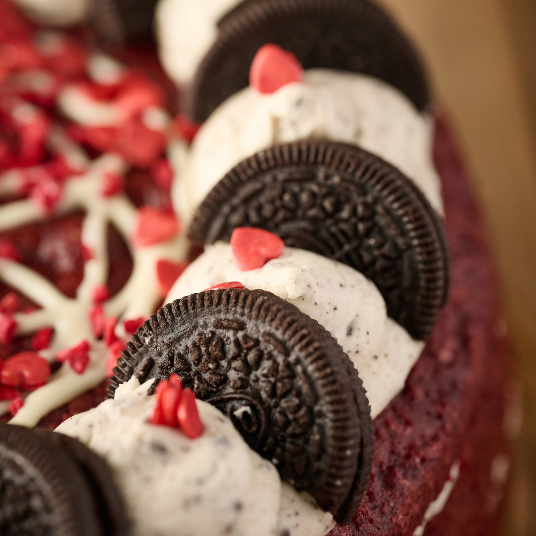 Red Velvet & Oreo Cake