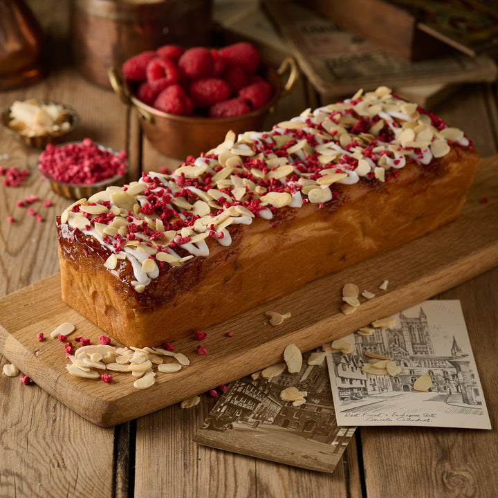 Raspberry & Almond Loaf Cake (vegan)