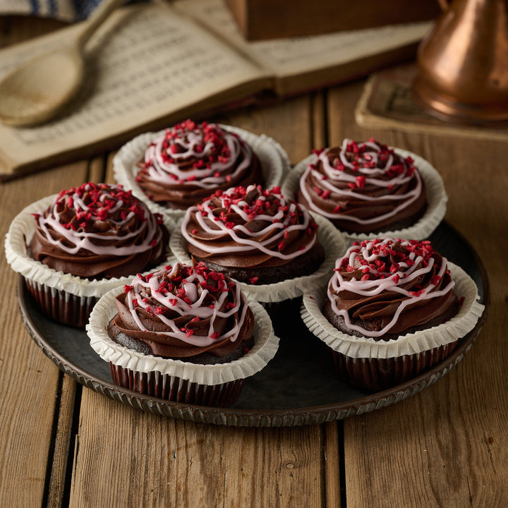 Dark Chocolate & Raspberry Cupcake (vegan)