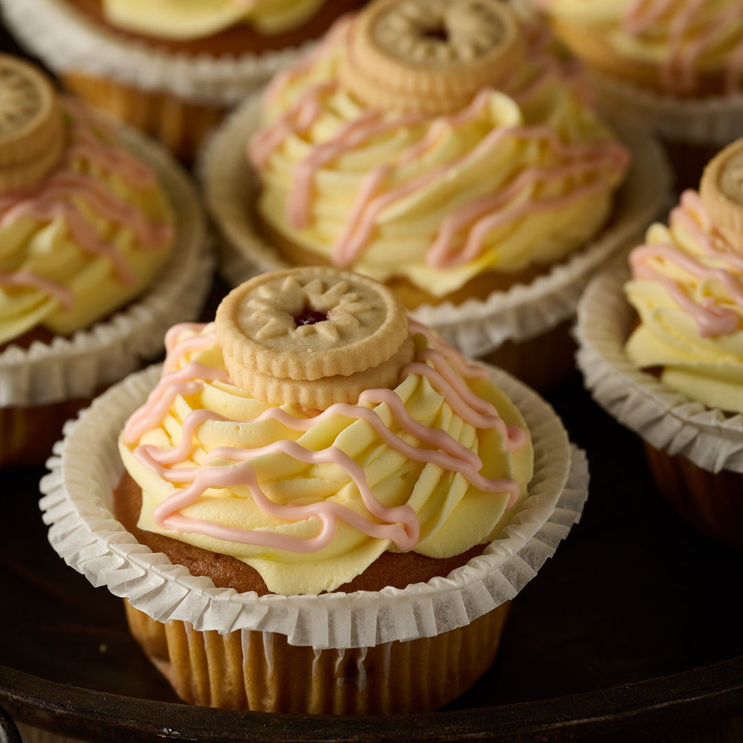 Lemon & Strawberry Cupcake (vegan)