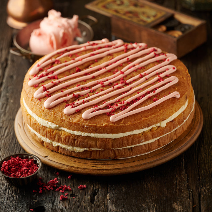 Strawberry Drizzle Cake (Vegan)